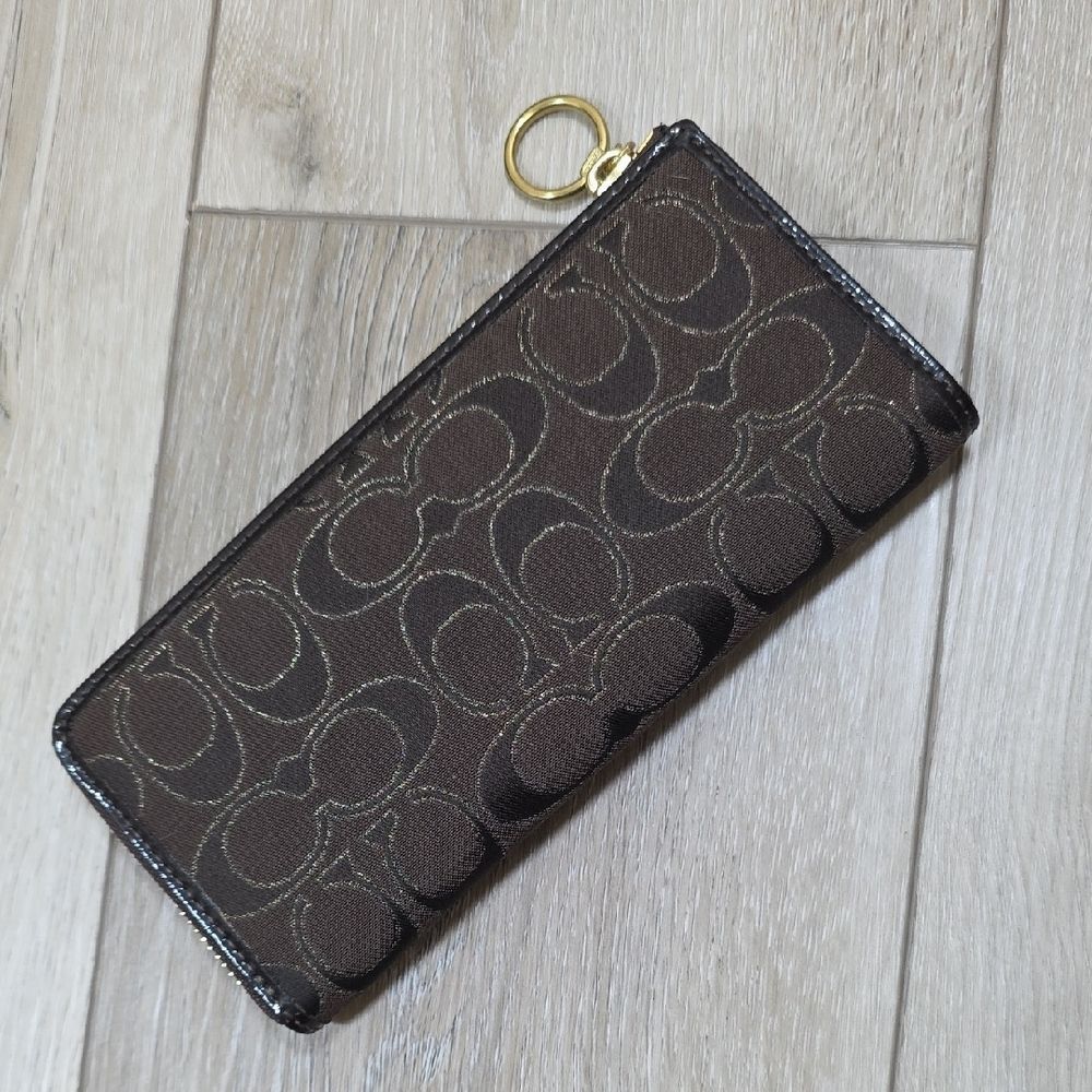 Coach Poppy Spotlight Tote and Matching Wallet - Picture 13 of 14